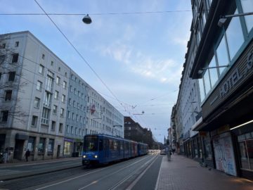 Say hello to: Attraktive Einzelhandelsfläche in guter Lage zu vermieten, 30449  Hannover, Verkaufsfläche