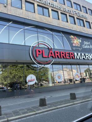 Say hello to: Verschiedene Einzelhandels- und Gastromöglichkeiten im belebten Plärrermarkt, 90443 Nürnberg, Einzelhandelsladen