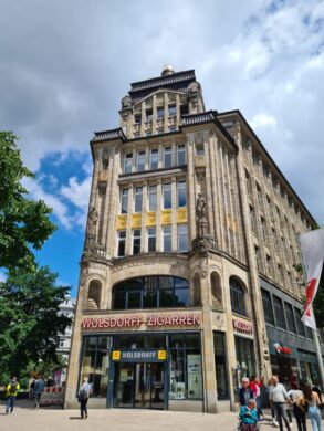 Say hello to: Charmante Altbaufläche in bester Innenstadtlage, 20095 Hamburg, Bürohaus