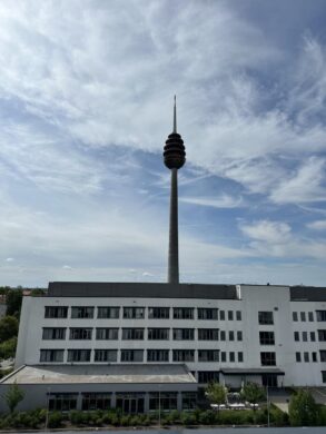 Say Servus to: Repräsentative Flächen in Nürnberg Schweinau – sofort bezugsfrei, 90441  Nürnberg, Bürohaus