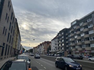 Say hello to: Vielseitiges Gewerbequartier in excellenter Lage, 30177  Hannover, Bürohaus