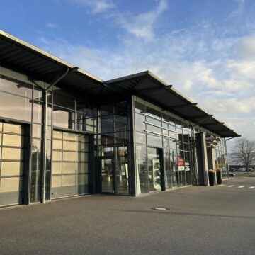 Say hello to: hochwertiger Showroom mit Visibilität, 90425 Nürnberg, Ausstellungsfläche