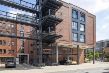 Say hello to: Gewerbepark 18, 22761 Hamburg, Bürohaus