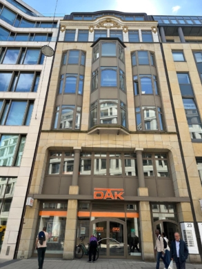 Say hello to: Helle Bürofläche in bester Lage, 20457 Hamburg, Bürohaus