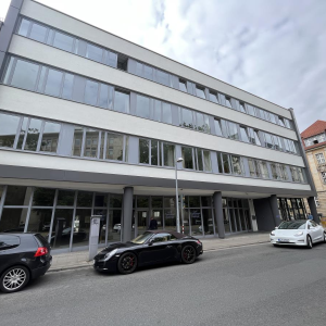 Say hello to: Attraktive Ladenfläche mit großflächiger Schaufensterfront, 30175 Hannover, Restaurant