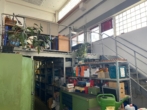 Bild - Say hello to: Zentralgelgene Halle im Industriegebiet Klingenhof